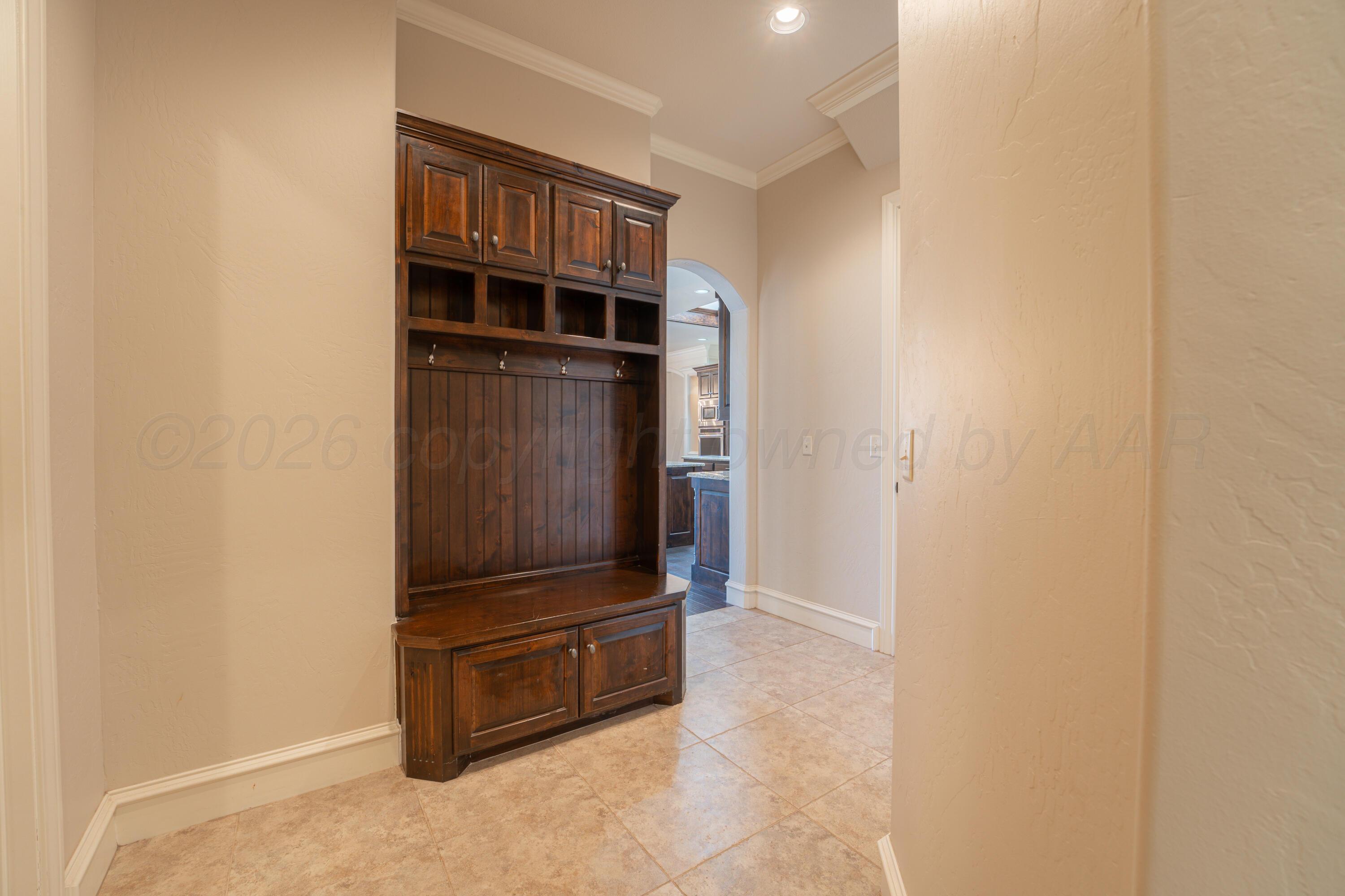 212 Banks Drive Amarillo, TX 79124 - Photo 28 of 37 28 MUD ROOM