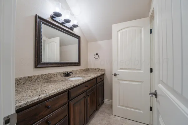 $525,000 | 212 Banks Drive, Amarillo, TX 79124