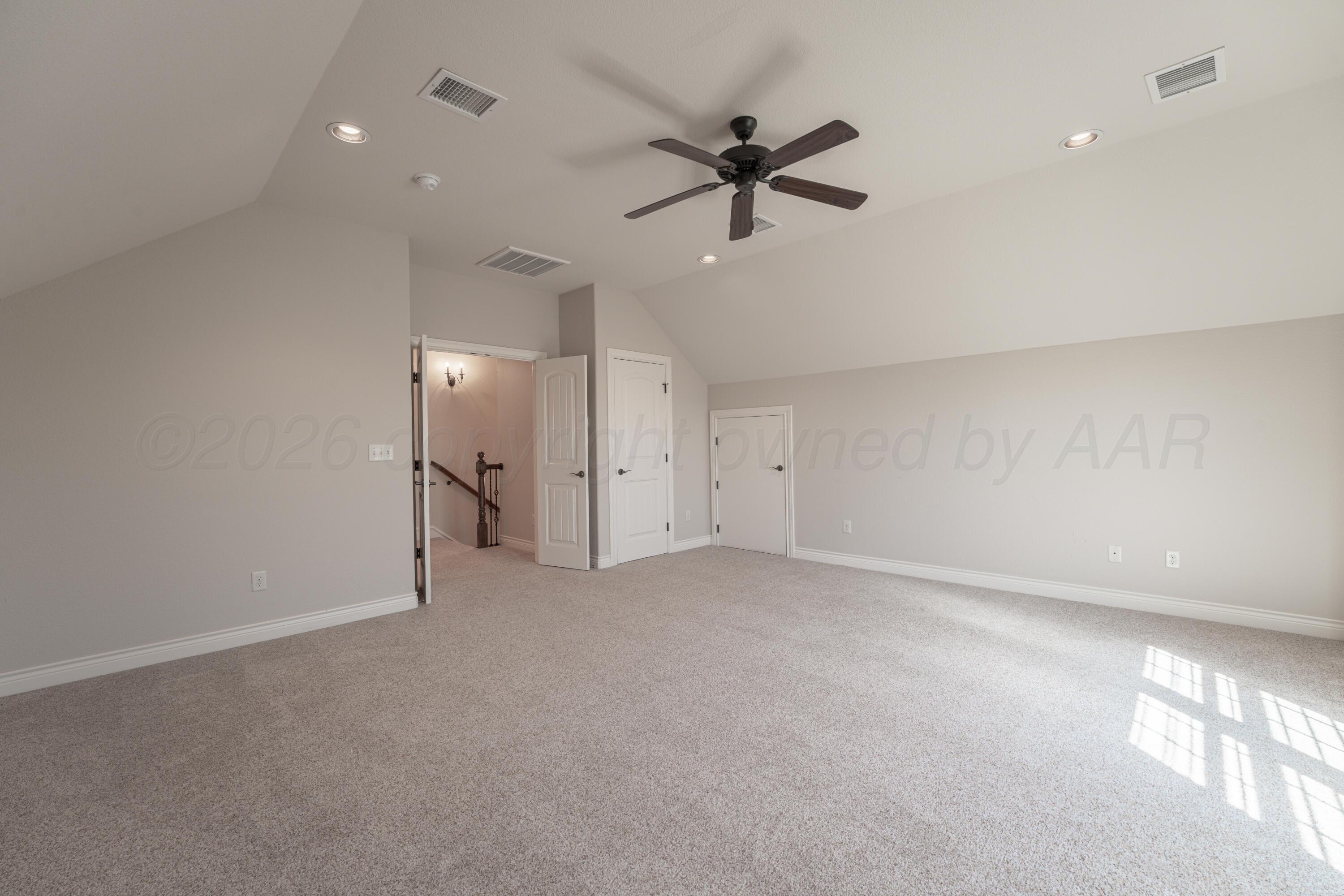 212 Banks Drive Amarillo, TX 79124 - Photo 32 of 37 32 UPSTAIRS