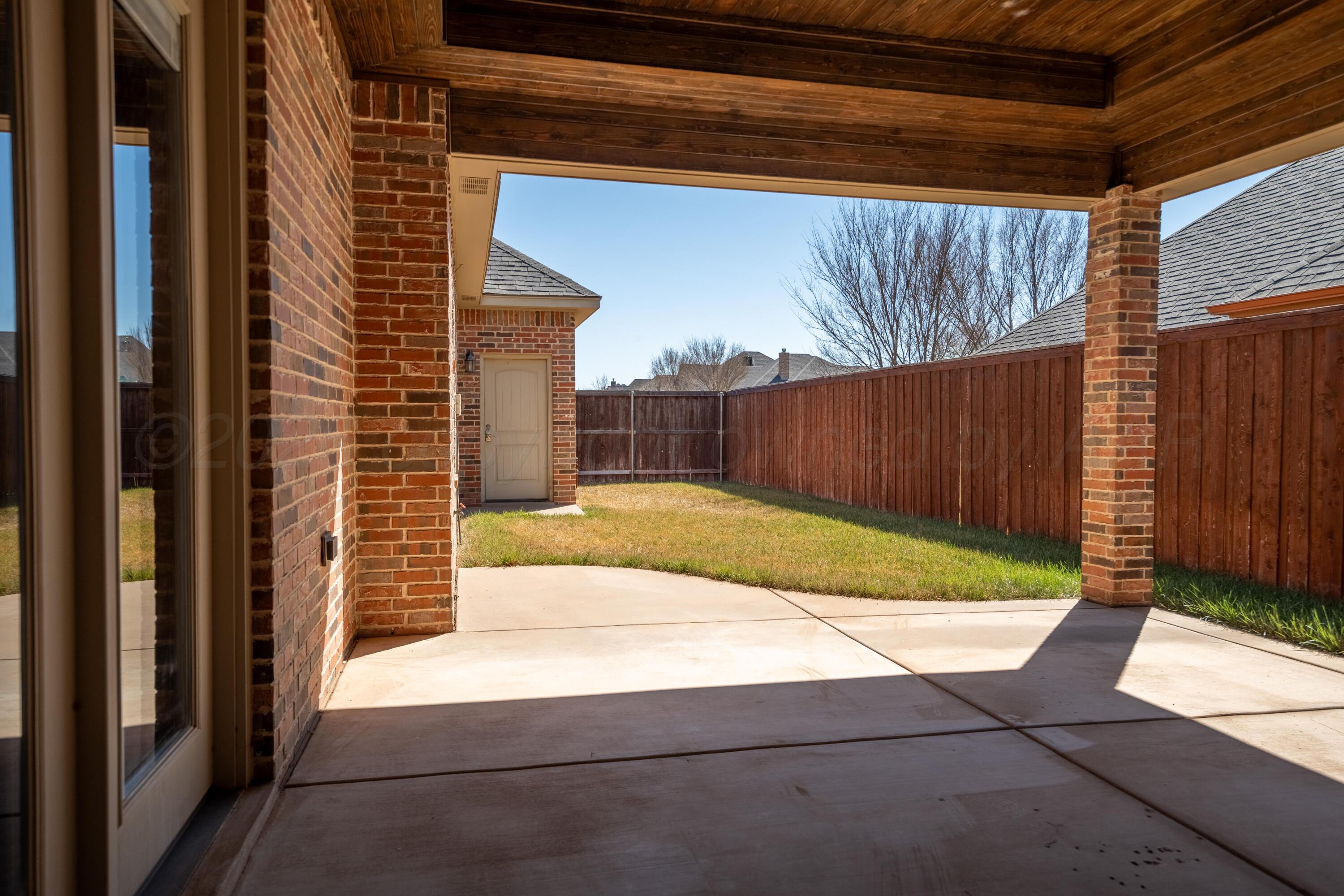 212 Banks Drive Amarillo, TX 79124 - Photo 35 of 37 35 PATIO