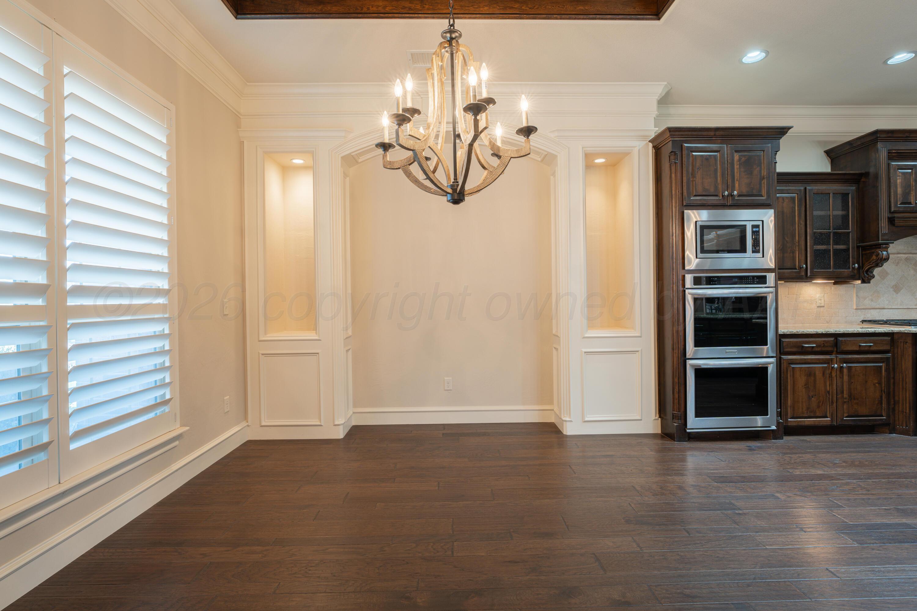 212 Banks Drive Amarillo, TX 79124 - Photo 7 of 37 7 DINING