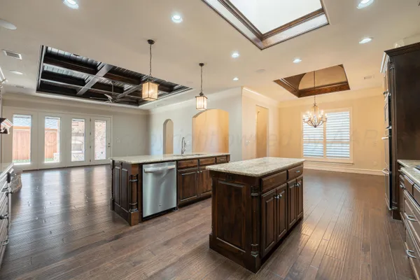 $525,000 | 212 Banks Drive, Amarillo, TX 79124