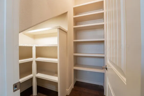 $525,000 | 212 Banks Drive, Amarillo, TX 79124