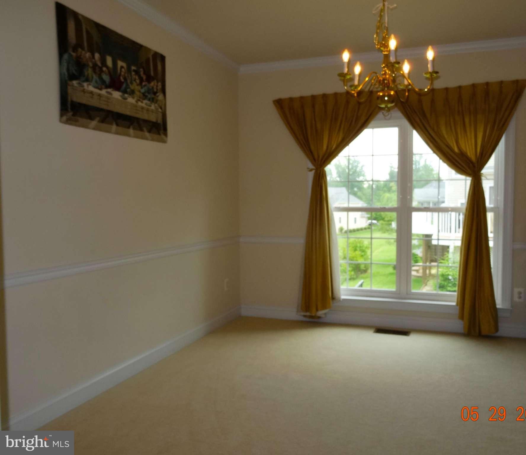 8087 High Castle Road Ellicott City, MD 21043 - Photo 13 of 28 Dining Room