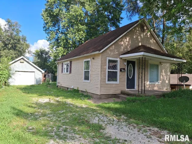 $99,900 | 1406 South 12th Street, Pekin, IL 61554