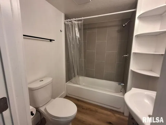 $99,900 | 1406 South 12th Street, Pekin, IL 61554