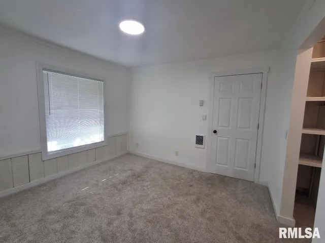 $99,900 | 1406 South 12th Street, Pekin, IL 61554