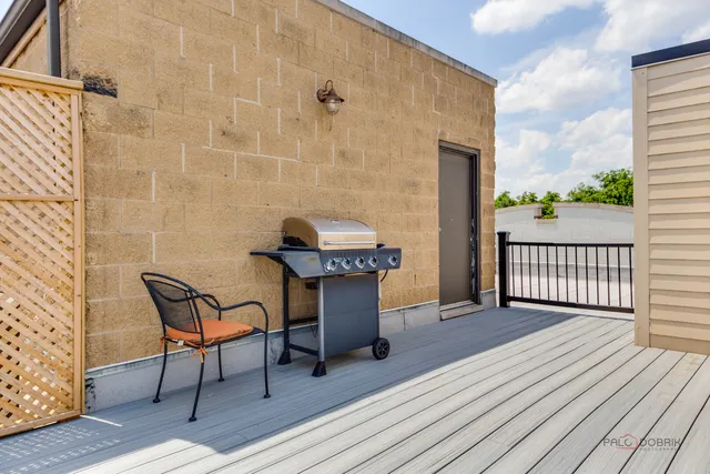 $500,000 | 1529 North Artesian Avenue, Unit 3N, Chicago, IL 60622