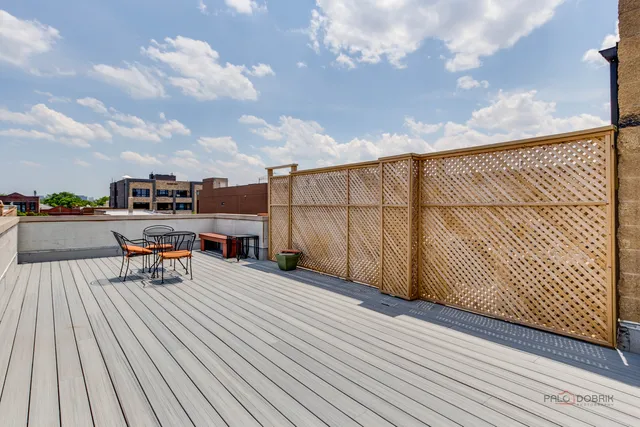 $500,000 | 1529 North Artesian Avenue, Unit 3N, Chicago, IL 60622