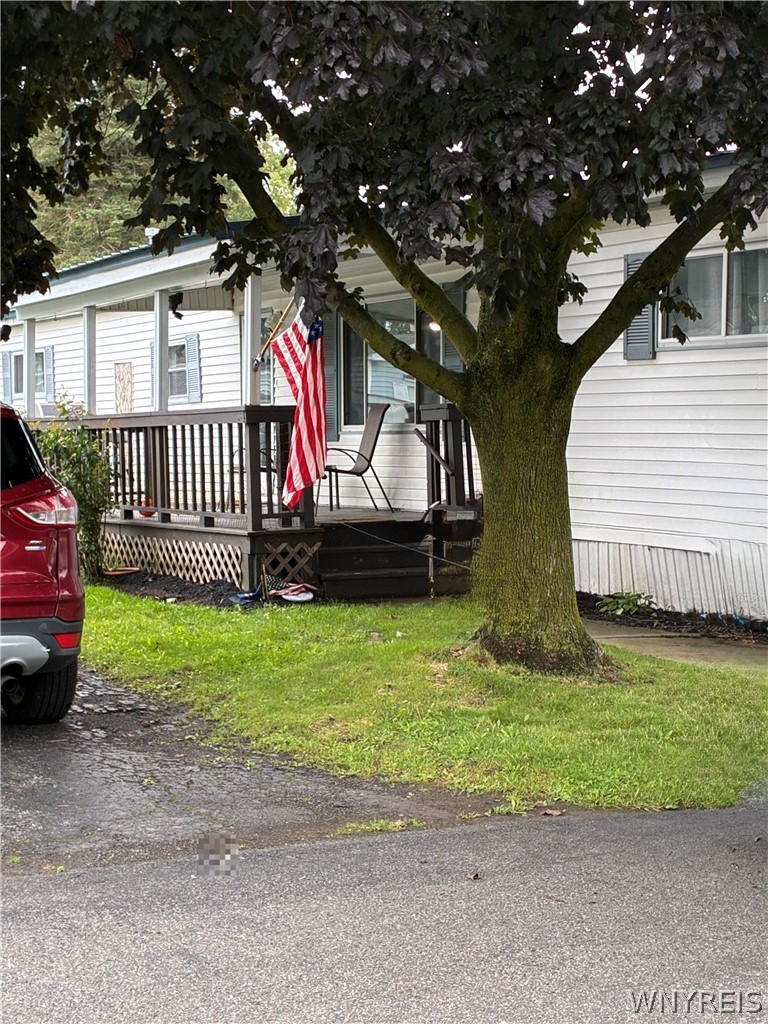 PARKING AREA AT ENTRANCE