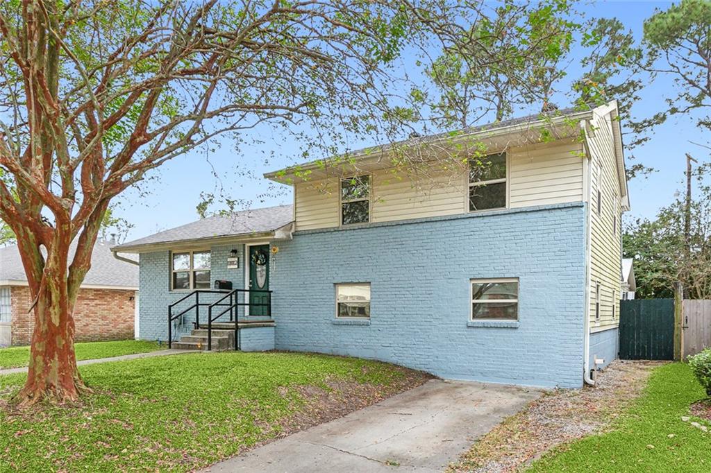 10112 Joel Avenue River Ridge, LA 70123 - Photo 2 of 23