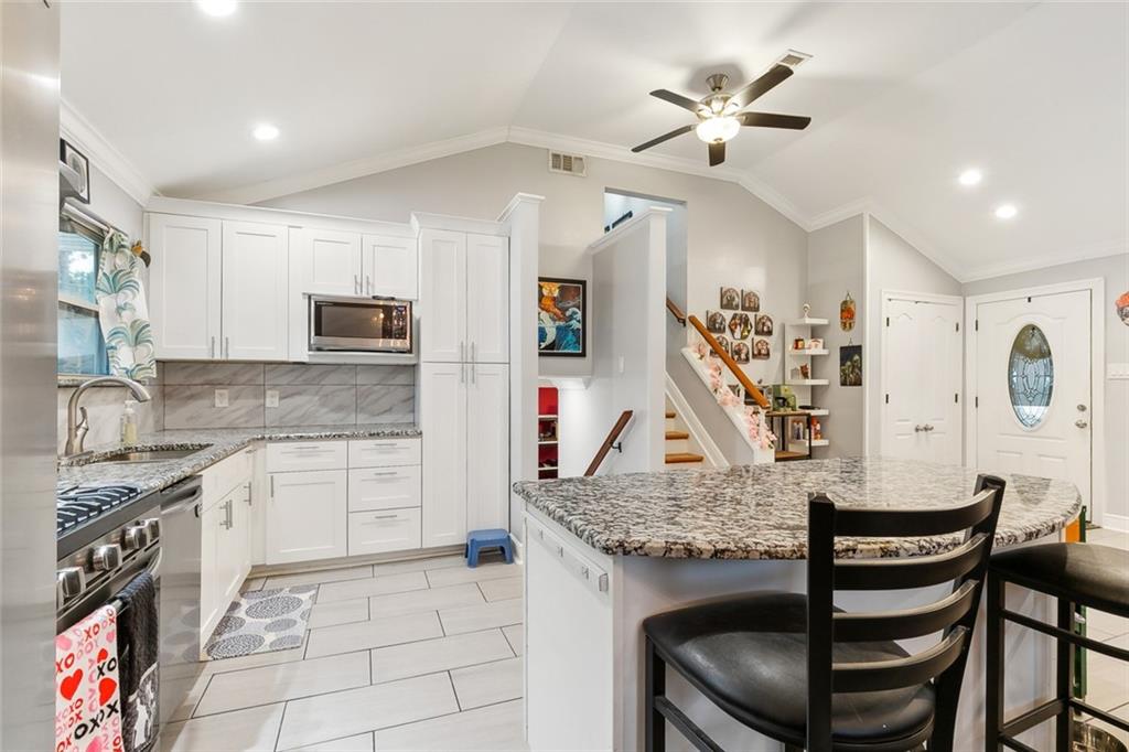 10112 Joel Avenue River Ridge, LA 70123 - Photo 6 of 23