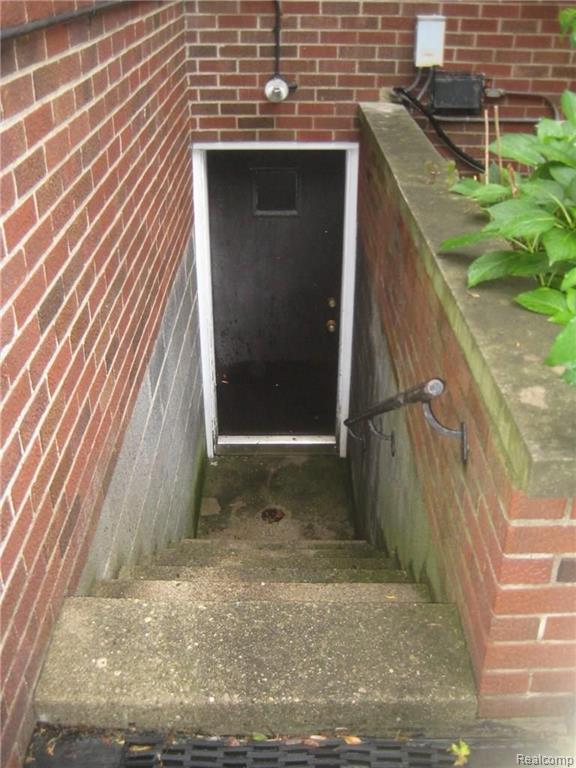749 Harcourt Road Grosse Pointe Park, MI 48230 - Photo 79 of 80