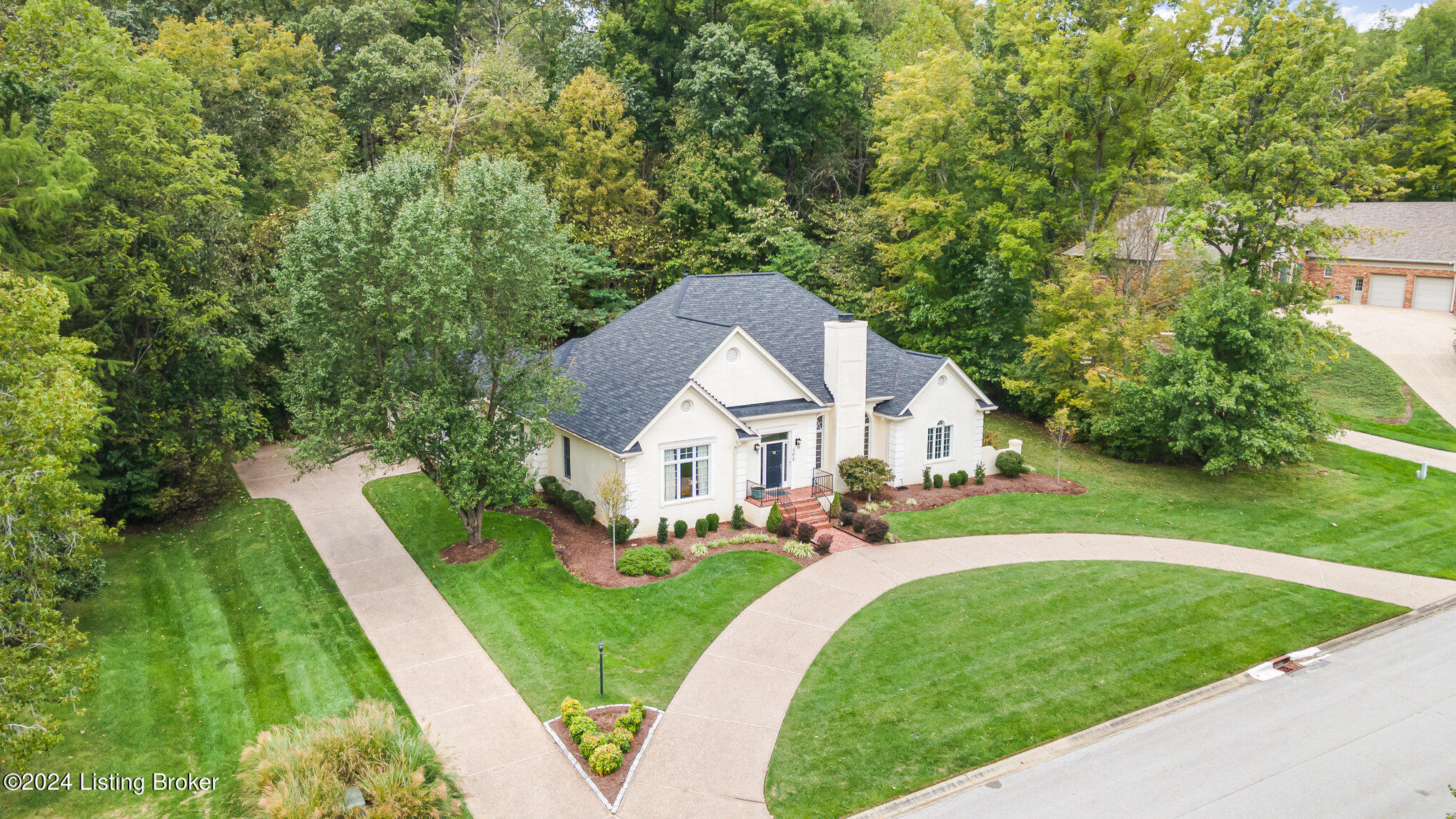 302 Ash Run Road Louisville, KY 40245 - Photo 4 of 36 004_dji_0572-edit