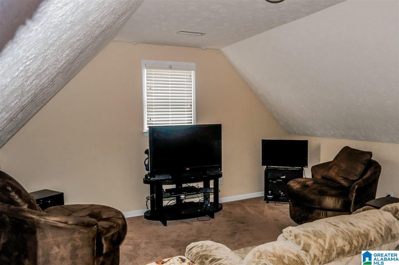 706 Hampton Drive Southwest Jacksonville, AL 36265 - Photo 15 of 37