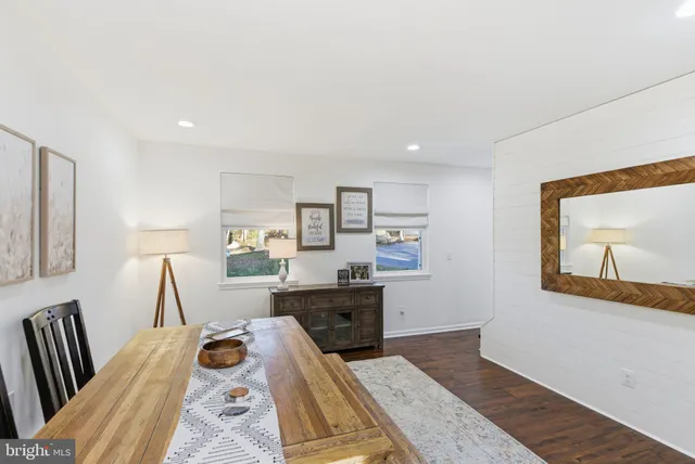 $749,000 | 4460 Scotts Road, Marshall, VA 20115