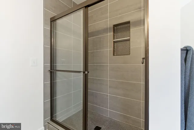 $749,000 | 4460 Scotts Road, Marshall, VA 20115