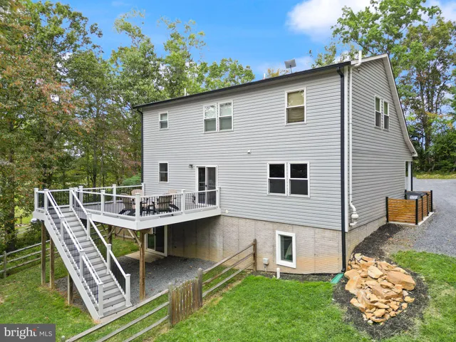 $749,000 | 4460 Scotts Road, Marshall, VA 20115