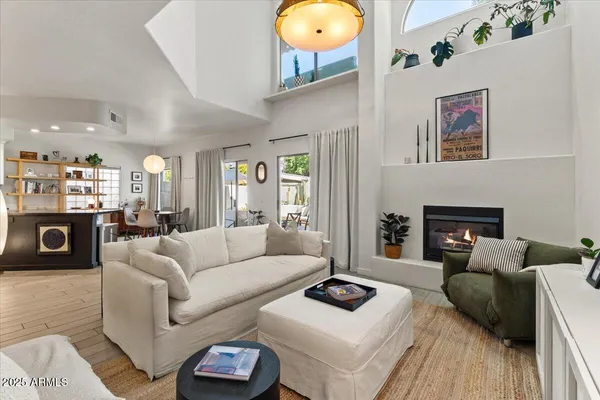 $635,000 | 7240 North Dreamy Draw Drive, Unit 102, Phoenix, AZ 85020