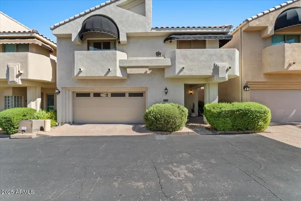 $635,000 | 7240 North Dreamy Draw Drive, Unit 102, Phoenix, AZ 85020