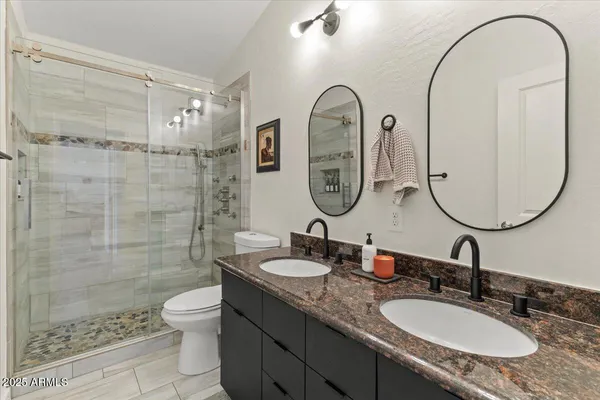 $635,000 | 7240 North Dreamy Draw Drive, Unit 102, Phoenix, AZ 85020