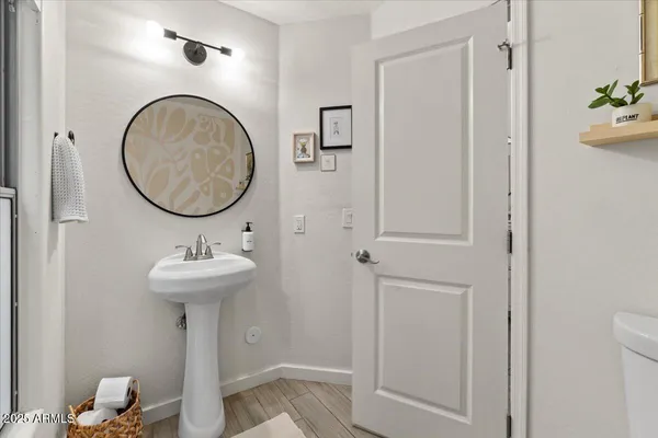 $635,000 | 7240 North Dreamy Draw Drive, Unit 102, Phoenix, AZ 85020