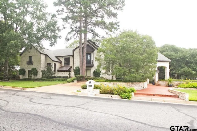 $1,595,000 | 7104 Gleneagles Drive, Tyler, TX 75703
