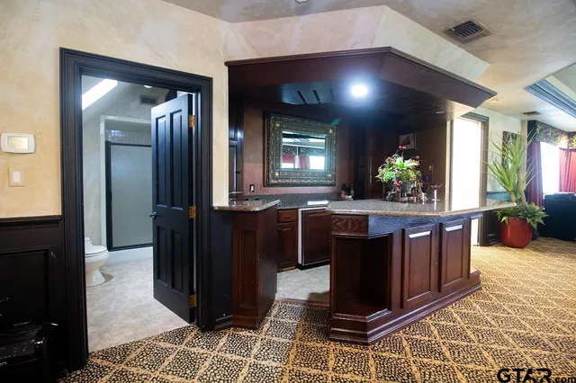 $1,595,000 | 7104 Gleneagles Drive, Tyler, TX 75703