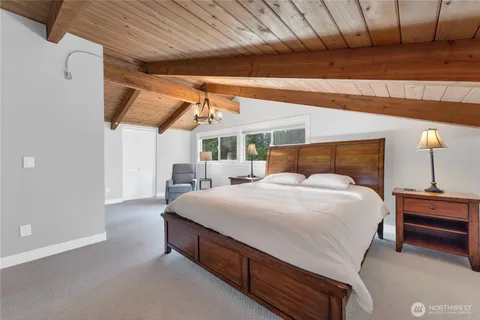 $700,000 | 61 East Orchard Beach Drive, Grapeview, WA 98546