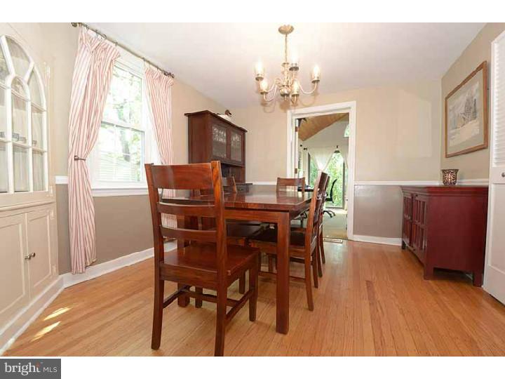 136 Homestead Road Wayne, PA 19087 - Photo 3 of 15 Dining Room