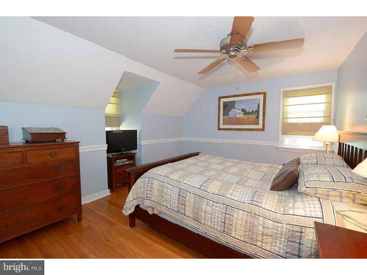 136 Homestead Road Wayne, PA 19087 - Photo 8 of 15 Bedroom - Main