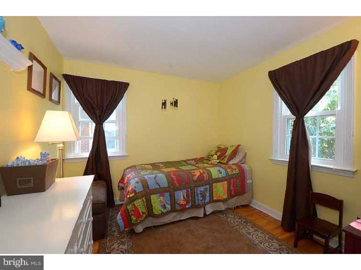 136 Homestead Road Wayne, PA 19087 - Photo 10 of 15 Bedroom 3