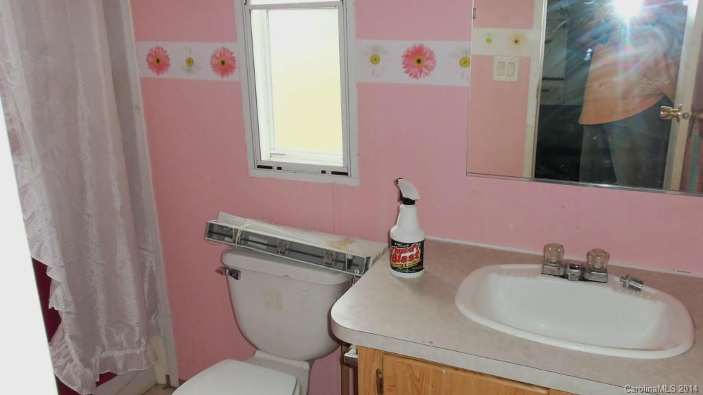 104 Falconview Road, Unit 34 Lincolnton, NC 28092 - Photo 15 of 16 Gallery Image 15