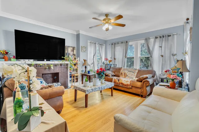 $449,900 | 3636 Oak Park Avenue, Berwyn, IL 60402