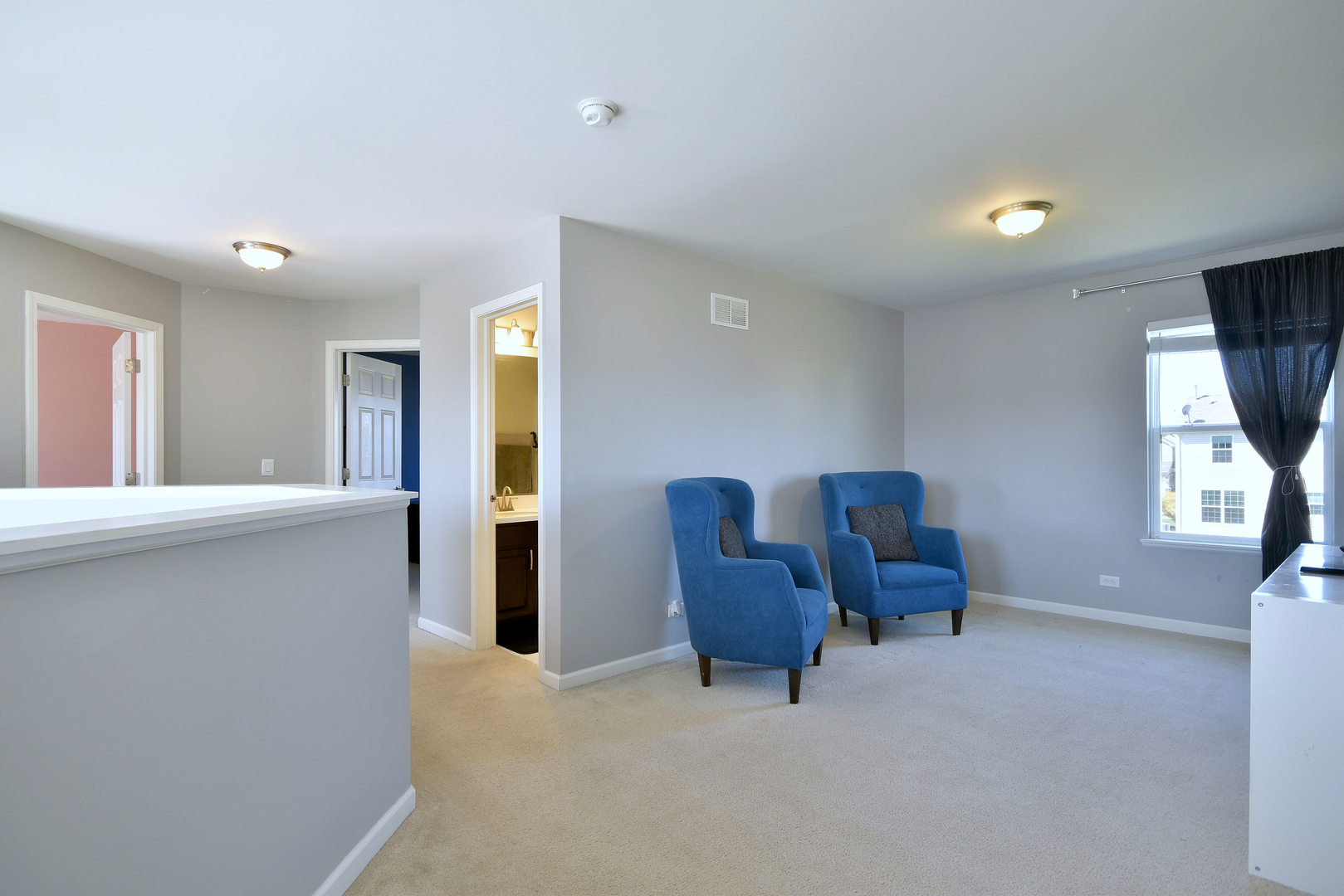 168 Reston Lane Gilberts, IL 60136 - Photo 22 of 43 a view of kitchen with windows