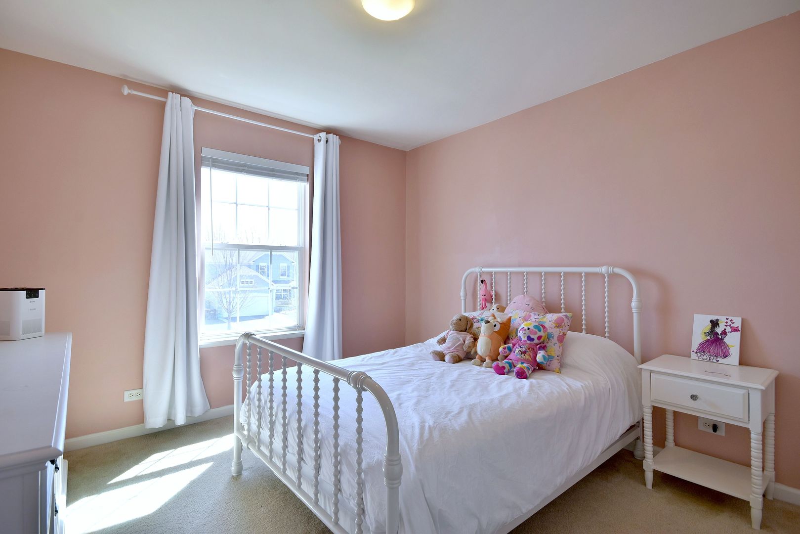 168 Reston Lane Gilberts, IL 60136 - Photo 26 of 43 a bed room with a bed and a window