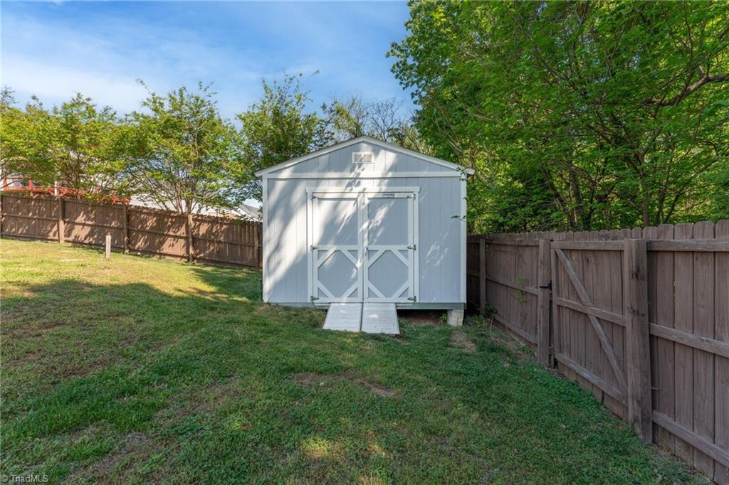 5217 Belews Creek Road Walkertown, NC 27051 - Photo 41 of 48