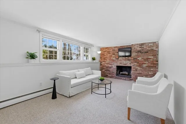 $899,000 | 17 Rolling Lane, Medfield, MA 02052