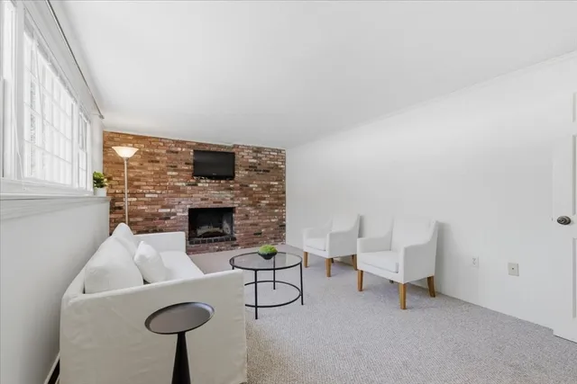 $899,000 | 17 Rolling Lane, Medfield, MA 02052