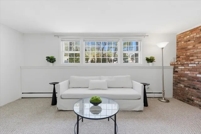 $899,000 | 17 Rolling Lane, Medfield, MA 02052