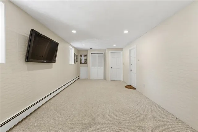 $899,000 | 17 Rolling Lane, Medfield, MA 02052