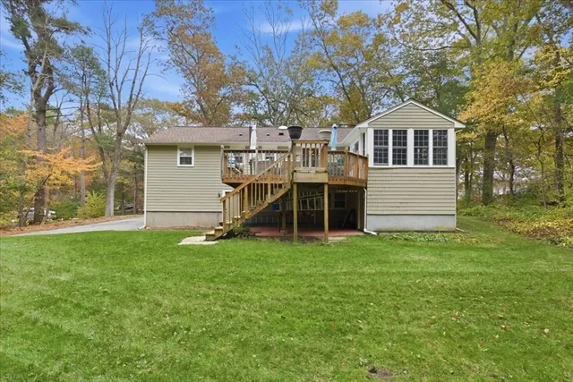 $899,000 | 17 Rolling Lane, Medfield, MA 02052