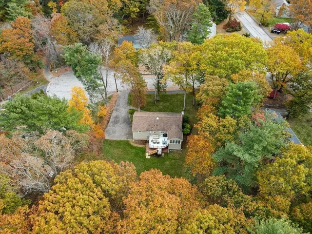 $899,000 | 17 Rolling Lane, Medfield, MA 02052