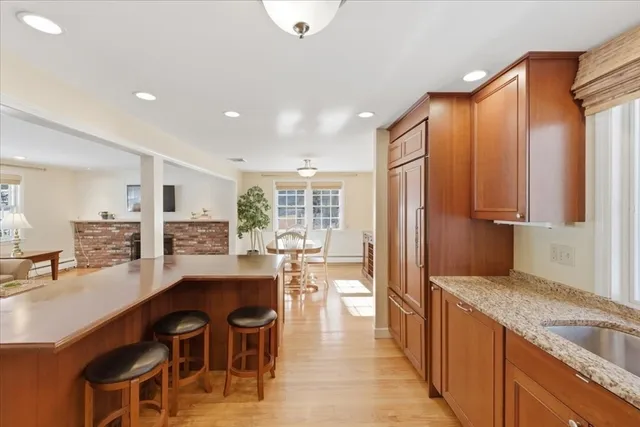 $899,000 | 17 Rolling Lane, Medfield, MA 02052