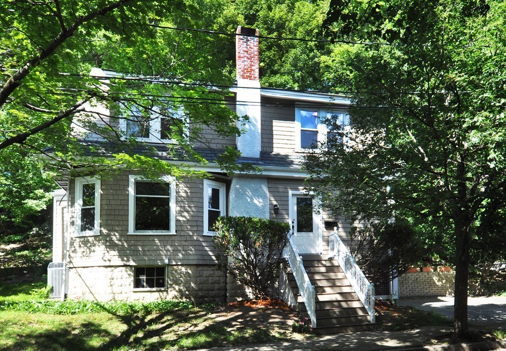 55 Playstead Road Newton, MA 02458 - Photo 2 of 18 Gallery Image 2