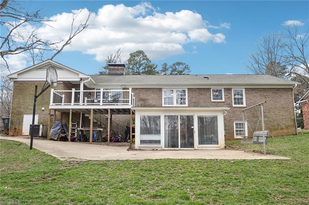 1412 Hobbs Road Greensboro, NC 27408 - Photo 40 of 47 Beautiful!