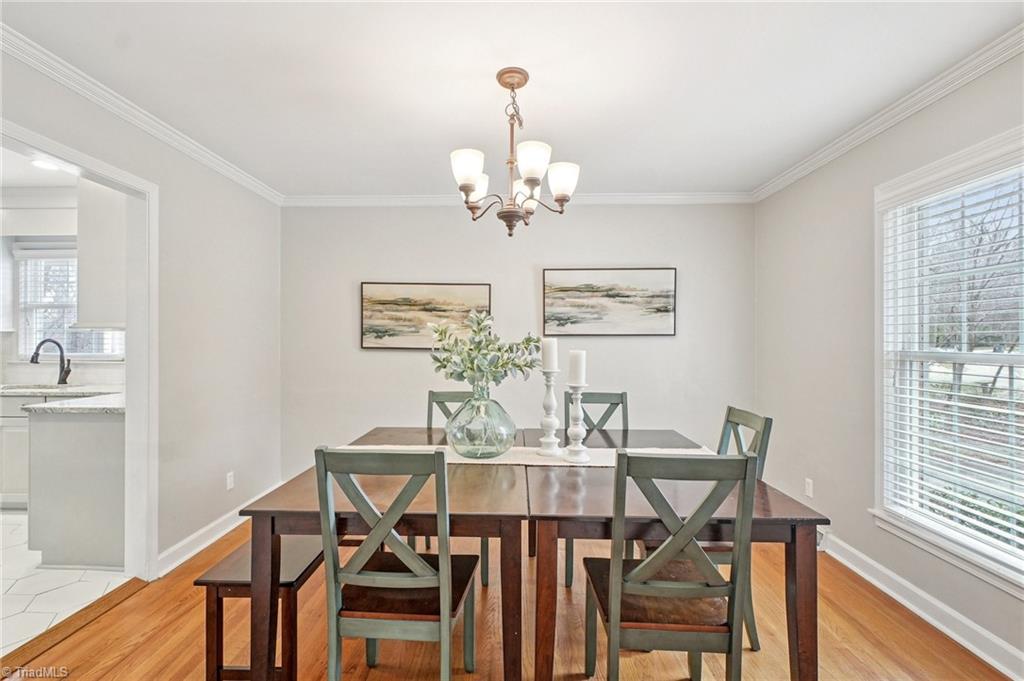 1412 Hobbs Road Greensboro, NC 27408 - Photo 5 of 47 Formal Dining