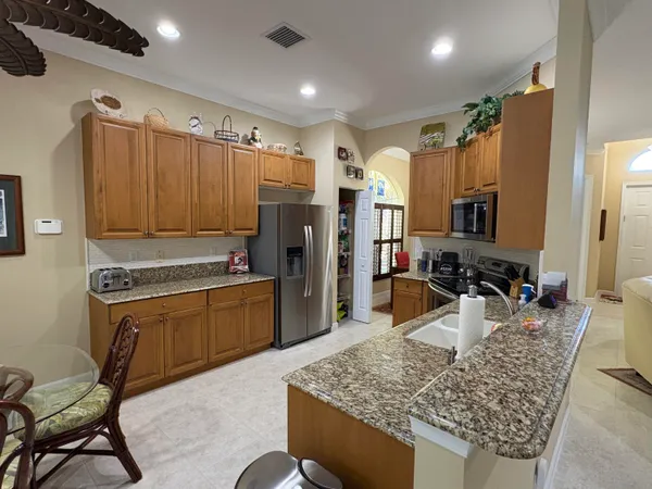 $595,999 | 2585 Southeast Stonebriar Way, Stuart, FL 34997