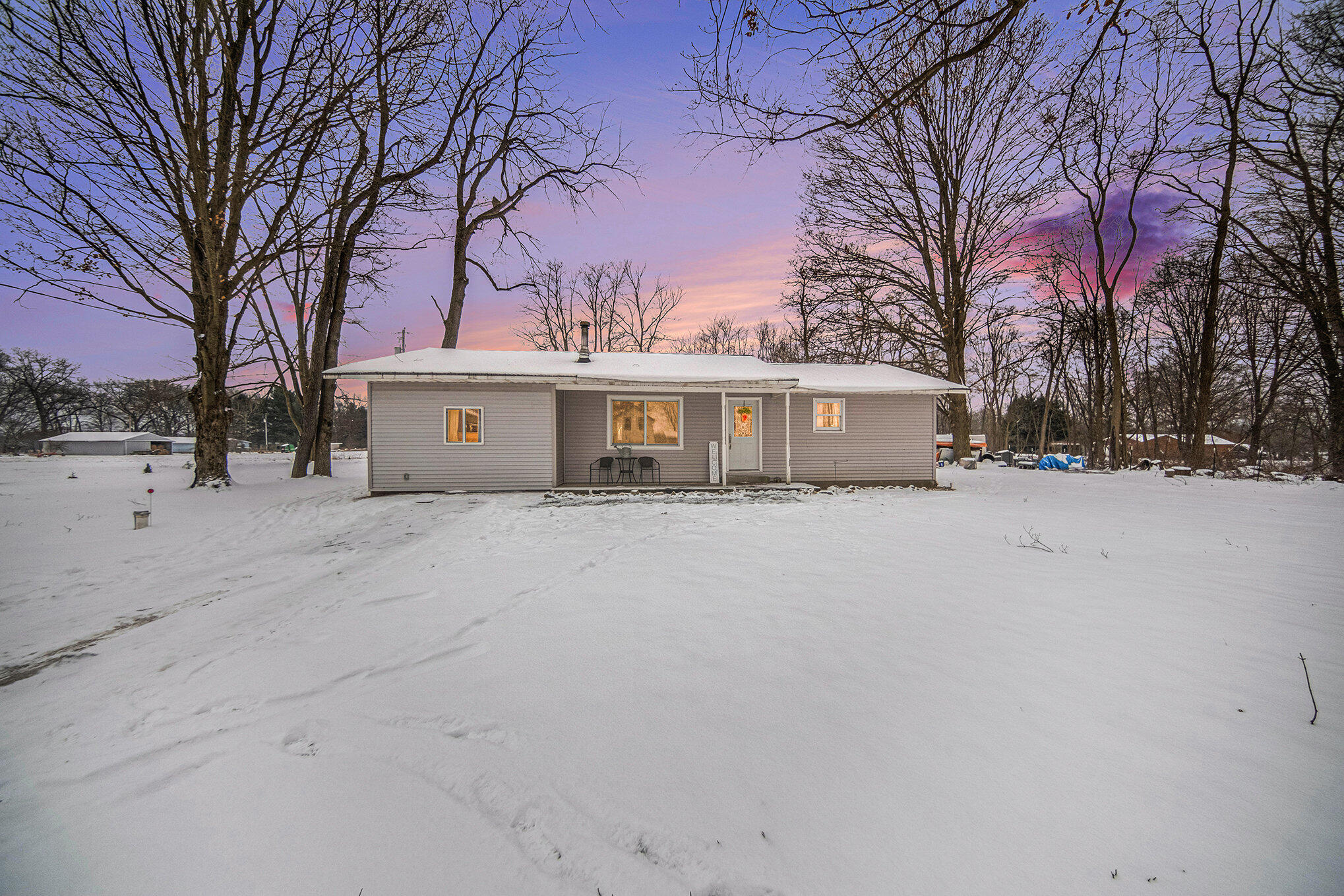 9461 Territorial Road Munith, MI 49259 - Photo 1 of 18 002_sbp_63-twilight_642