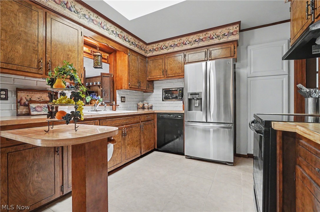 5035 New Road Youngstown, OH 44515 - Photo 7 of 48